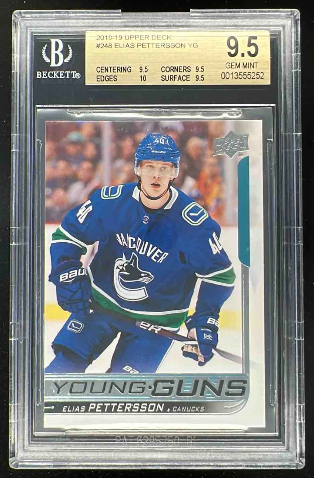 2018-19 Upper Deck #248 Elias Pettersson Young Guns RC BGS 9.5