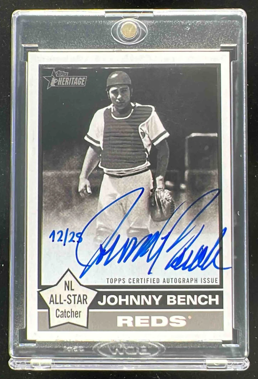 2025 Topps Heritage High Number Real One Black and White Johnny Bench Auto /25