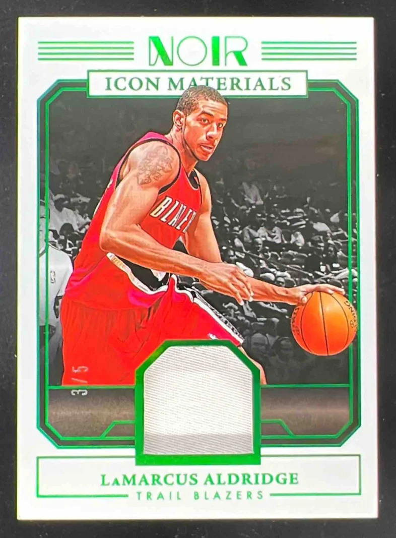 2024 Panini Noir Icon Materials International Holo Green LaMarcus Aldridge /5
