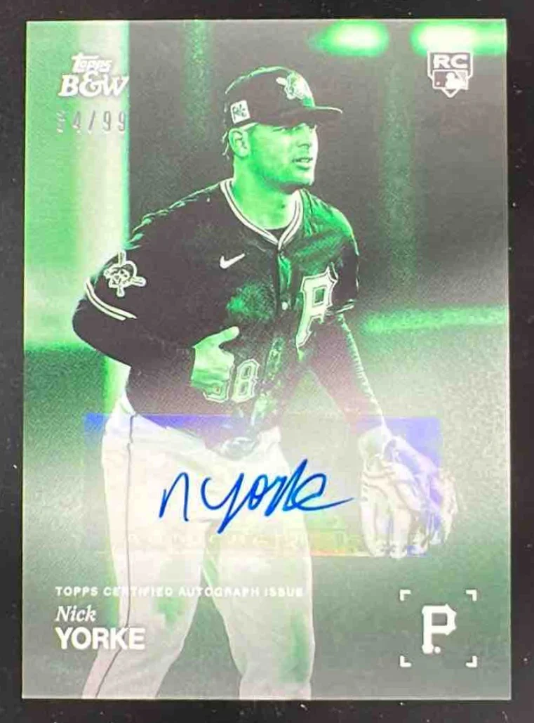2025 Topps Black and White Sticker Autographs Green #090-A Nick Yorke Auto /99