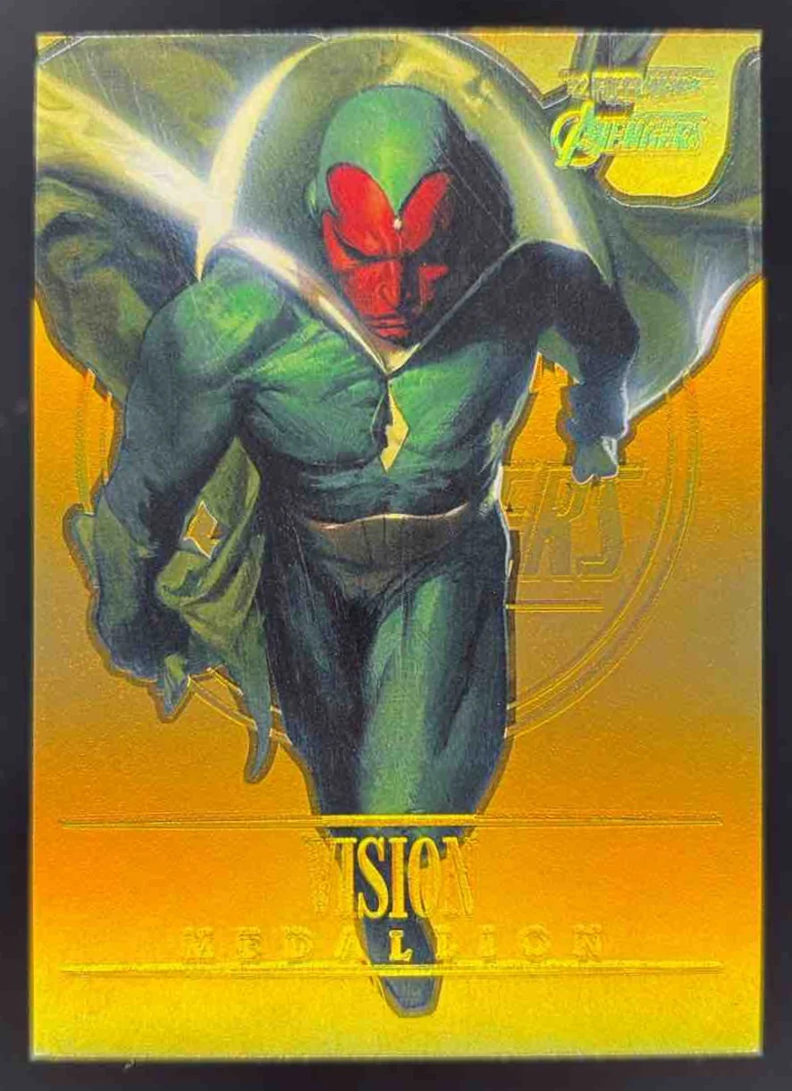 2022 Fleer Ultra Marvel Avengers Medallions Gold #M-47 Vision /200
