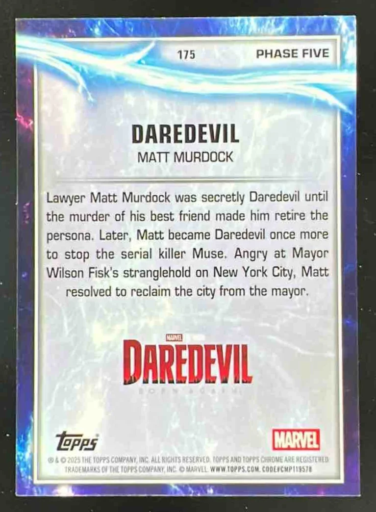 2025 Topps Chrome Marvel Studios Loki Refractor #175 Daredevil /75 - Image 2