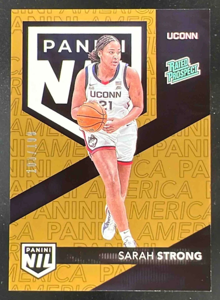 2025 Panini National Convention Silver Pack VIP Orange #NIL15 Sarah Strong /199