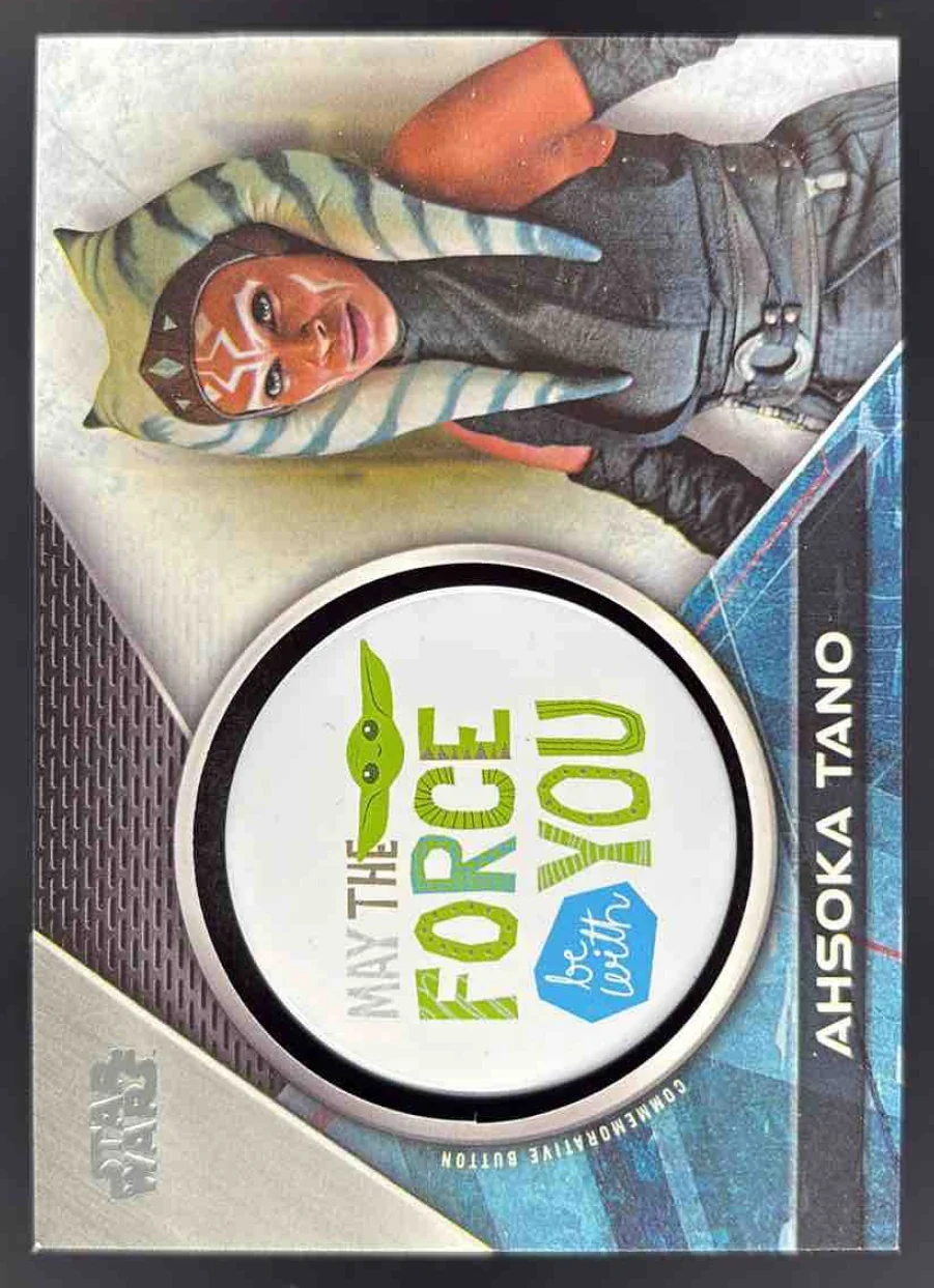 2021 Topps Star Wars The Mandalorian Commemorative Metal Button Ahsoka Tano