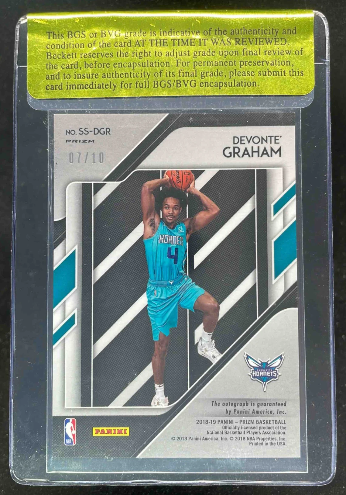 2018 Panini Prizm Sensational Gold Devonte' Graham Auto /10 Beckett Review 9.5 - Image 2