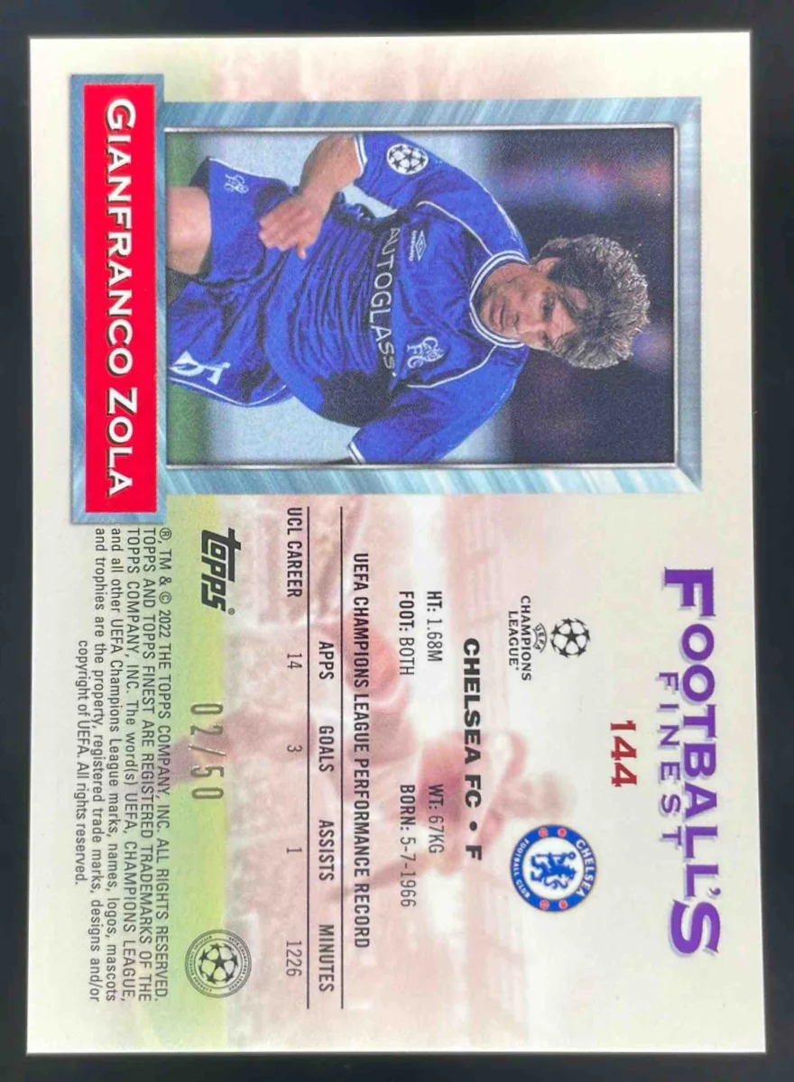 2021 Topps Finest Flashbacks UEFA Gold Refractor #144 Gianfranco Zola /50 - Image 2