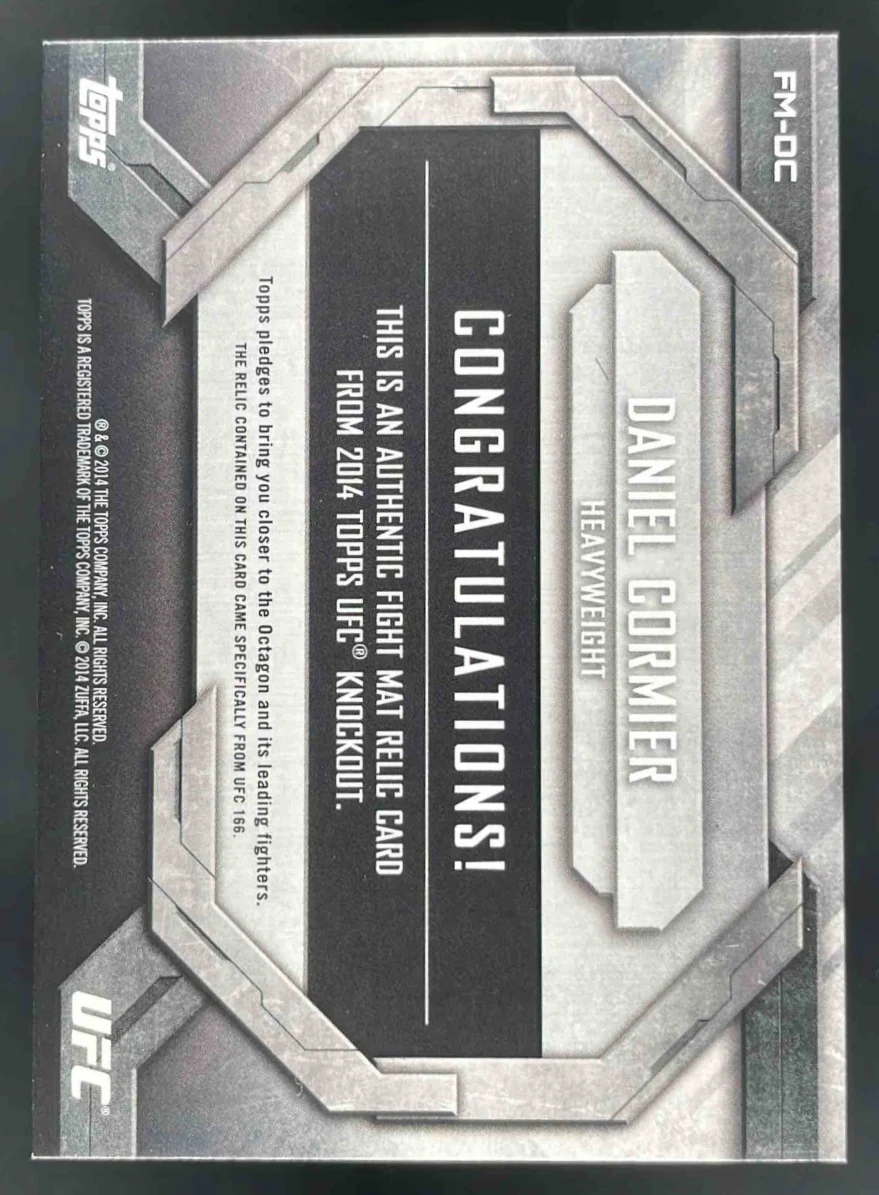 2014 Topps UFC Knockout Fight Mat Relics Green #FM-DC Daniel Cormier /88 - Image 2
