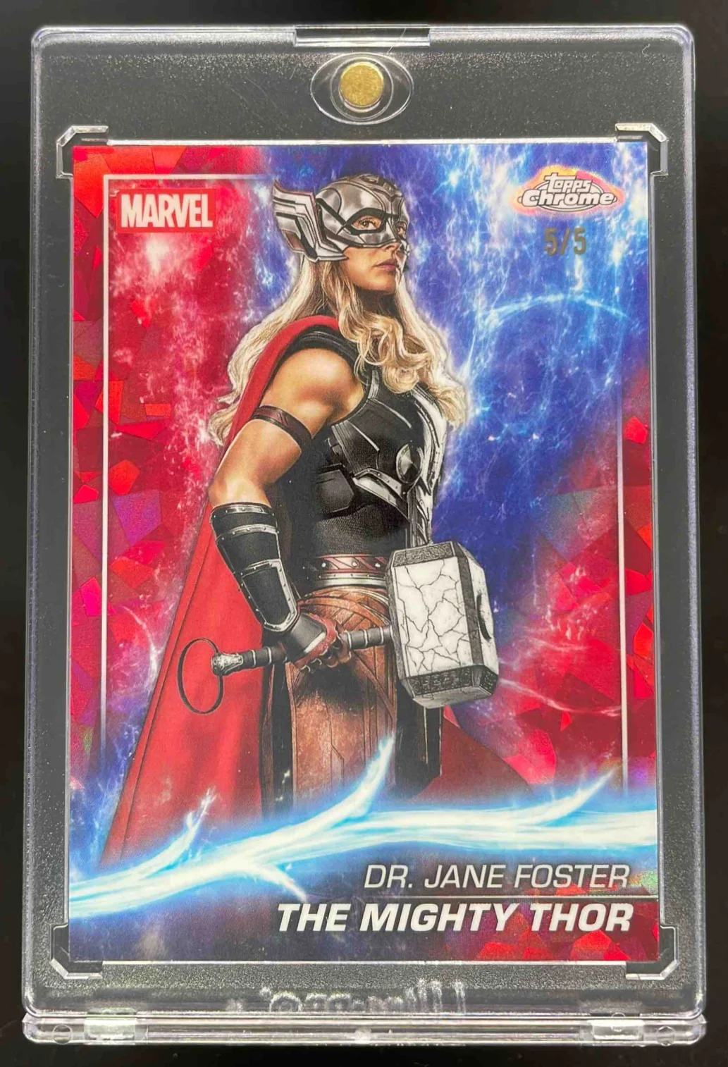 2025 Topps Chrome Marvel Studios Sapphire Red Refractor #135 The Mighty Thor /5