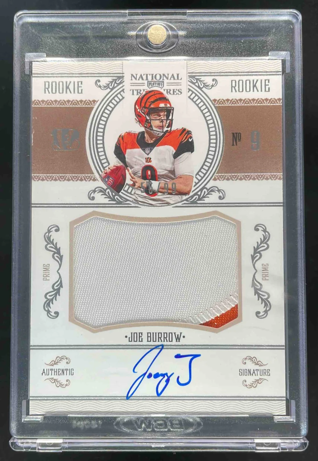 2020 Panini National Treasures Rookie NFL Gear Signature Joe Burrow RC Auto /99
