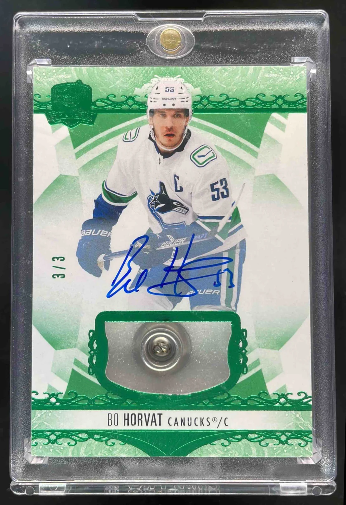 2023-24 The Cup 2022 23 The Cup Update Green Foil #10 Bo Horvat MEM Auto /3