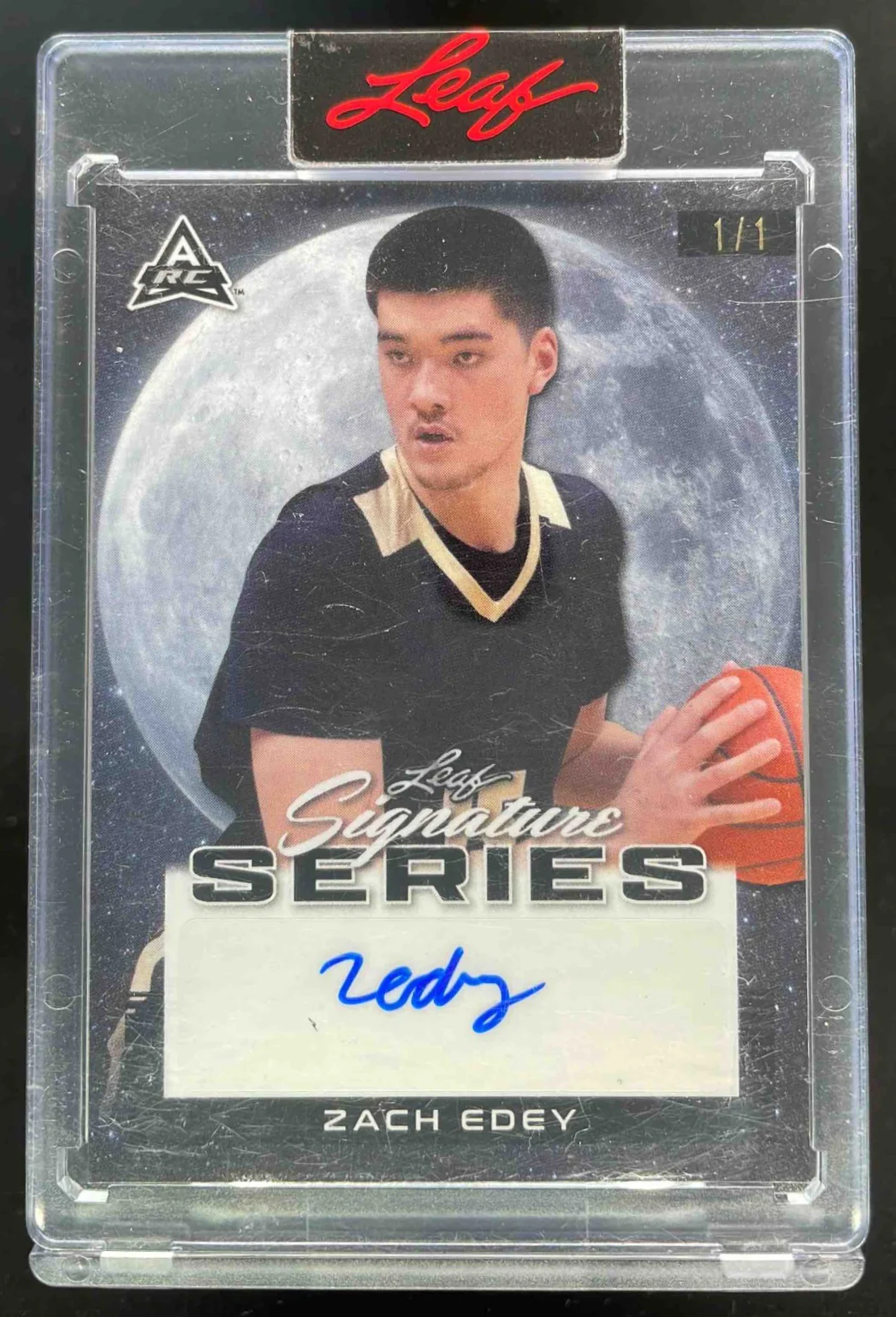 2022-23 Leaf Signature Series Moon BA-ZE1 Zach Edey Autograph RC Auto 1/1