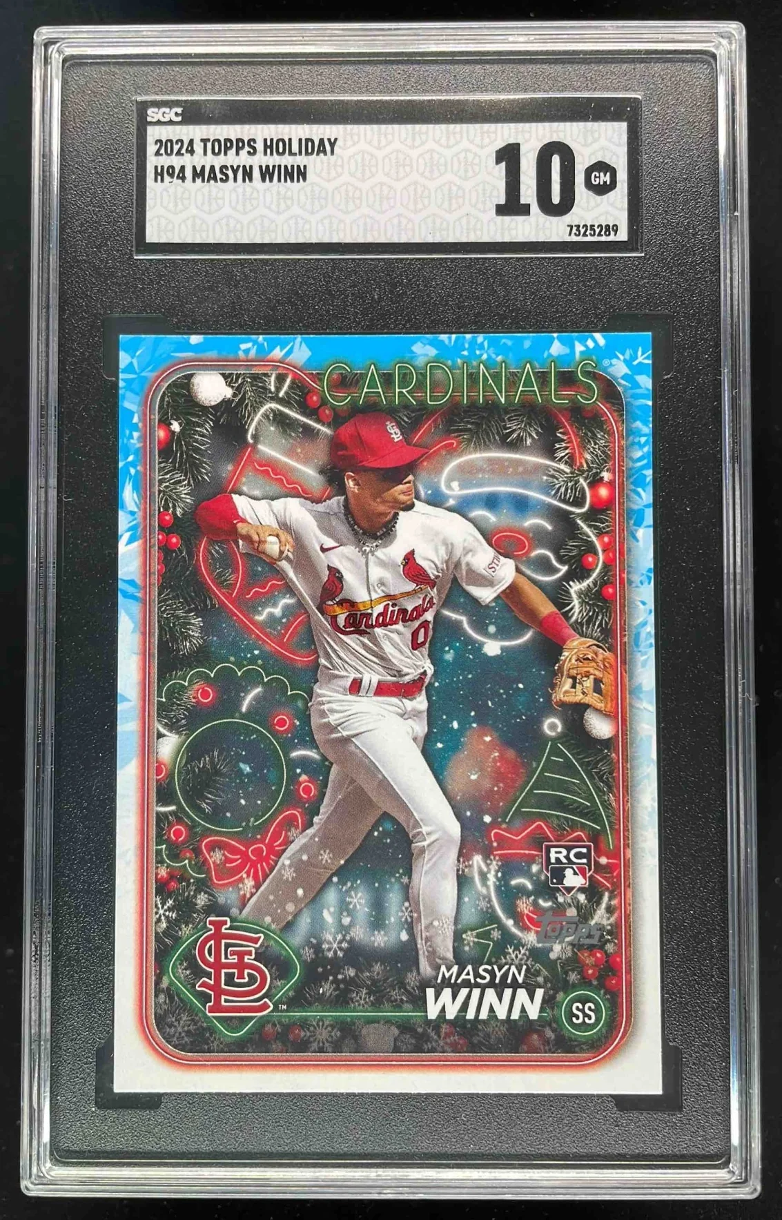 2024 Topps Holiday #H94 Masyn Winn RC SGC 10