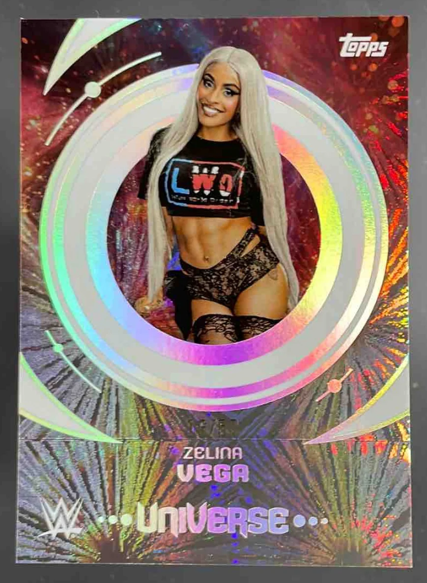 2025 Topps Universe WWE Blast #6 Zelina Vega /50