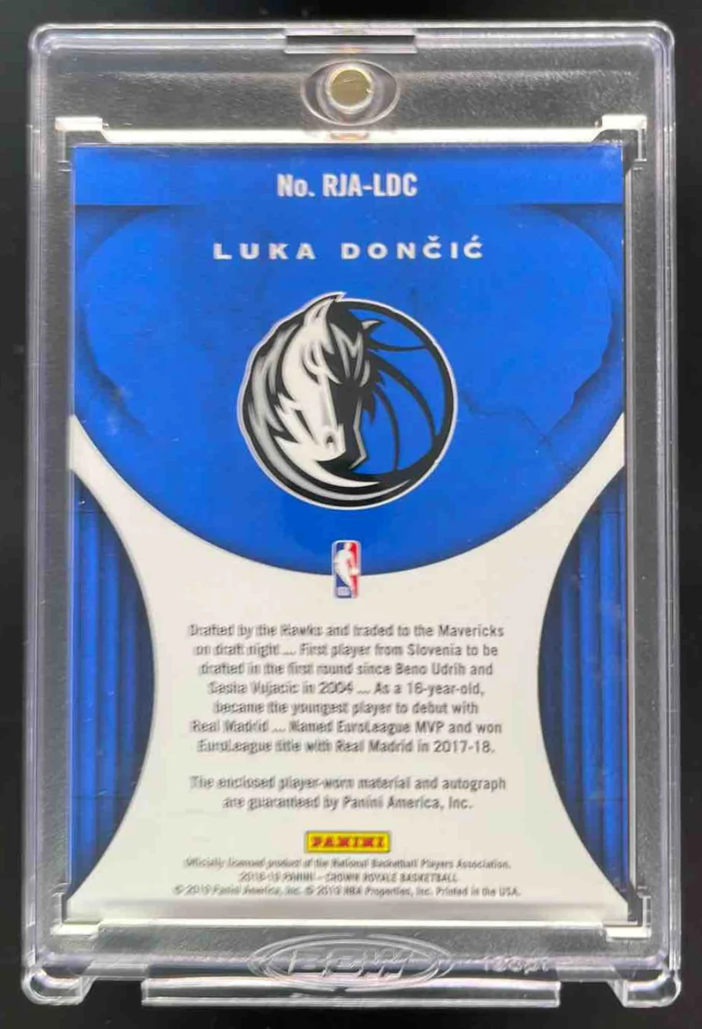 2018-19 Crown Royale Jersey #RJA-LDC Luka Doncic RC Auto /199 - Image 2