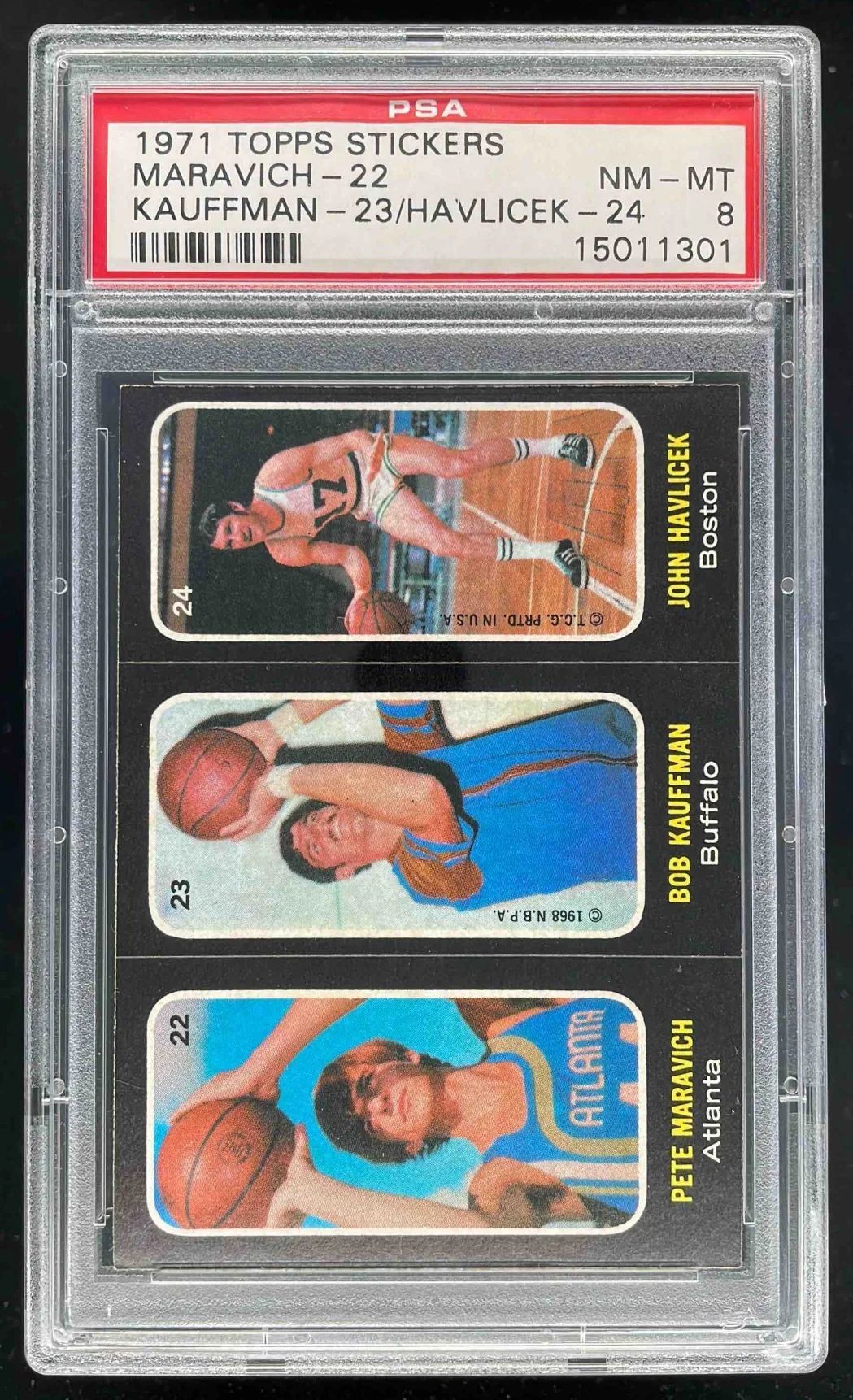 1971-72 Topps Trios Stickers Pete Maravich Bob Kauffman John Havlicek PSA 8