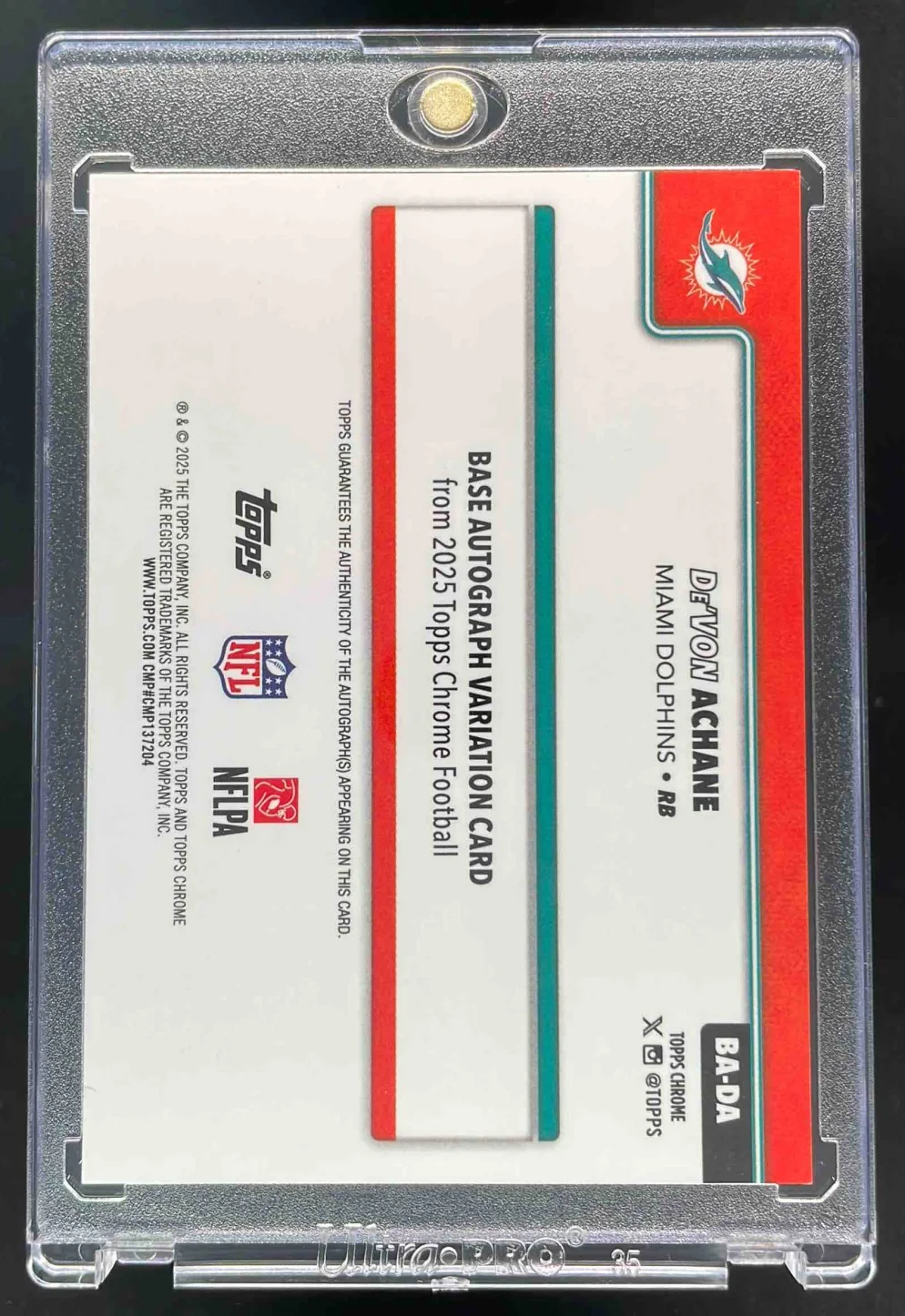 2025 Topps Chrome Autograph Red Geometric Refractor #BA-DA De'Von Achane Auto /5 - Image 2