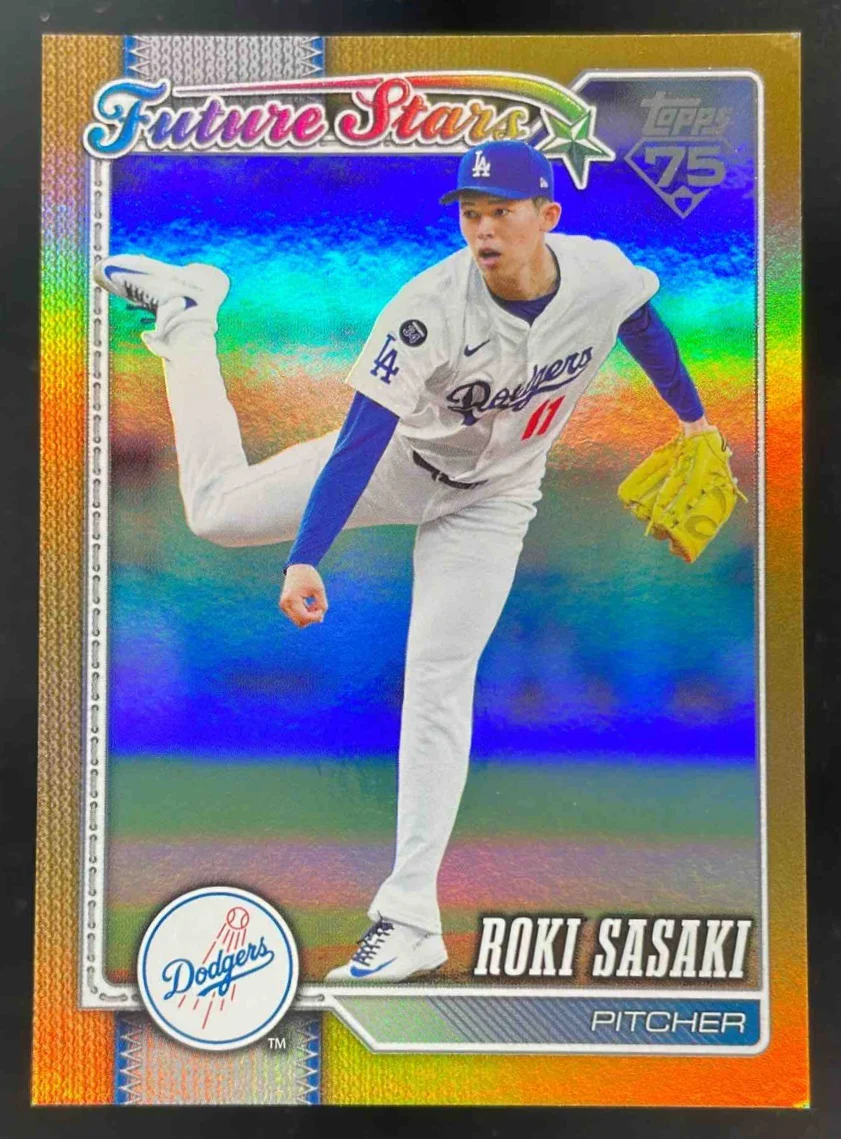 2026 Topps Gold Rainbow Foil #66 Roki Sasaki Future Stars /50
