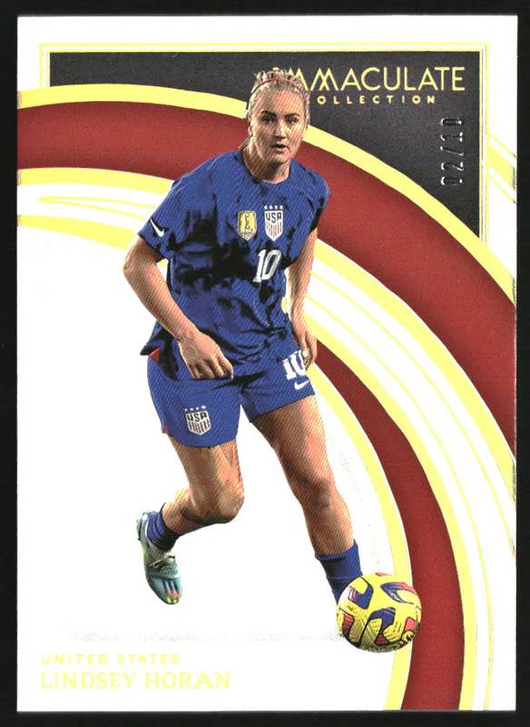 2022-23 Immaculate Collection Gold #137 Lindsey Horan /10