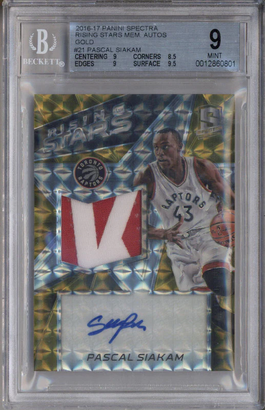2016 Spectra Rising Stars Memorabilia Gold #21 Pascal Siakam Auto /10 BGS 9