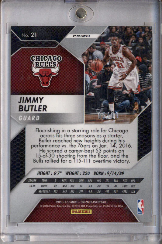 2016-17 Panini Prizm Gold Prizms #21 Jimmy Butler /10 - Image 2