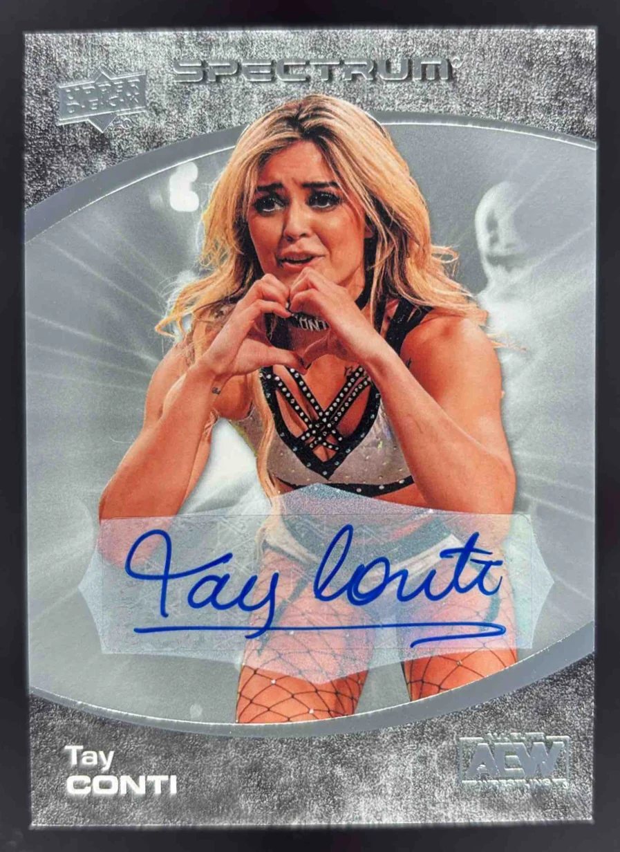 2021 Upper Deck Spectrum AEW Autographs #4 Tay Conti Auto