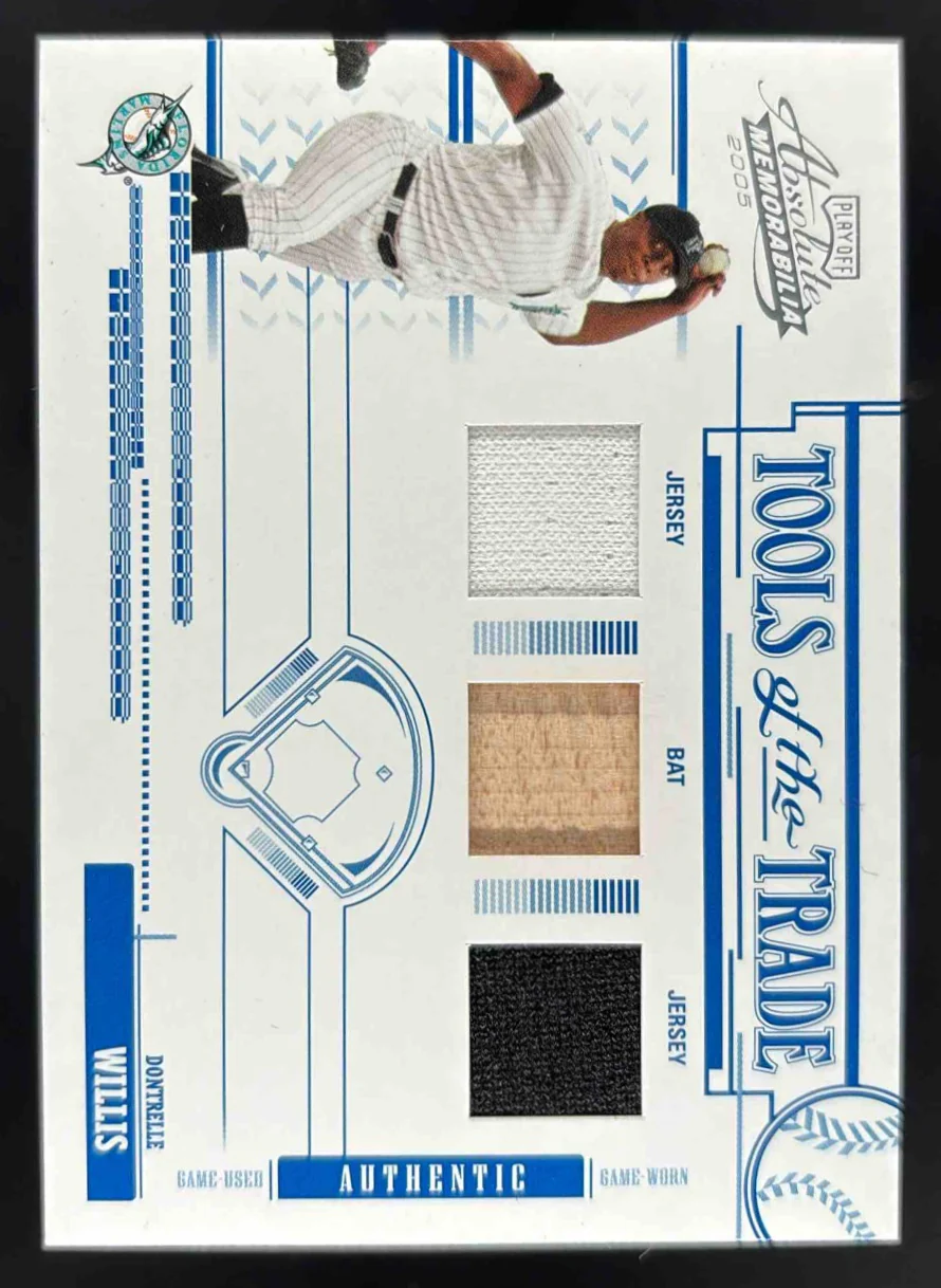 2005 Absolute Memorabilia Tools of the Trade Swatch Triple Dontrelle Willis /25