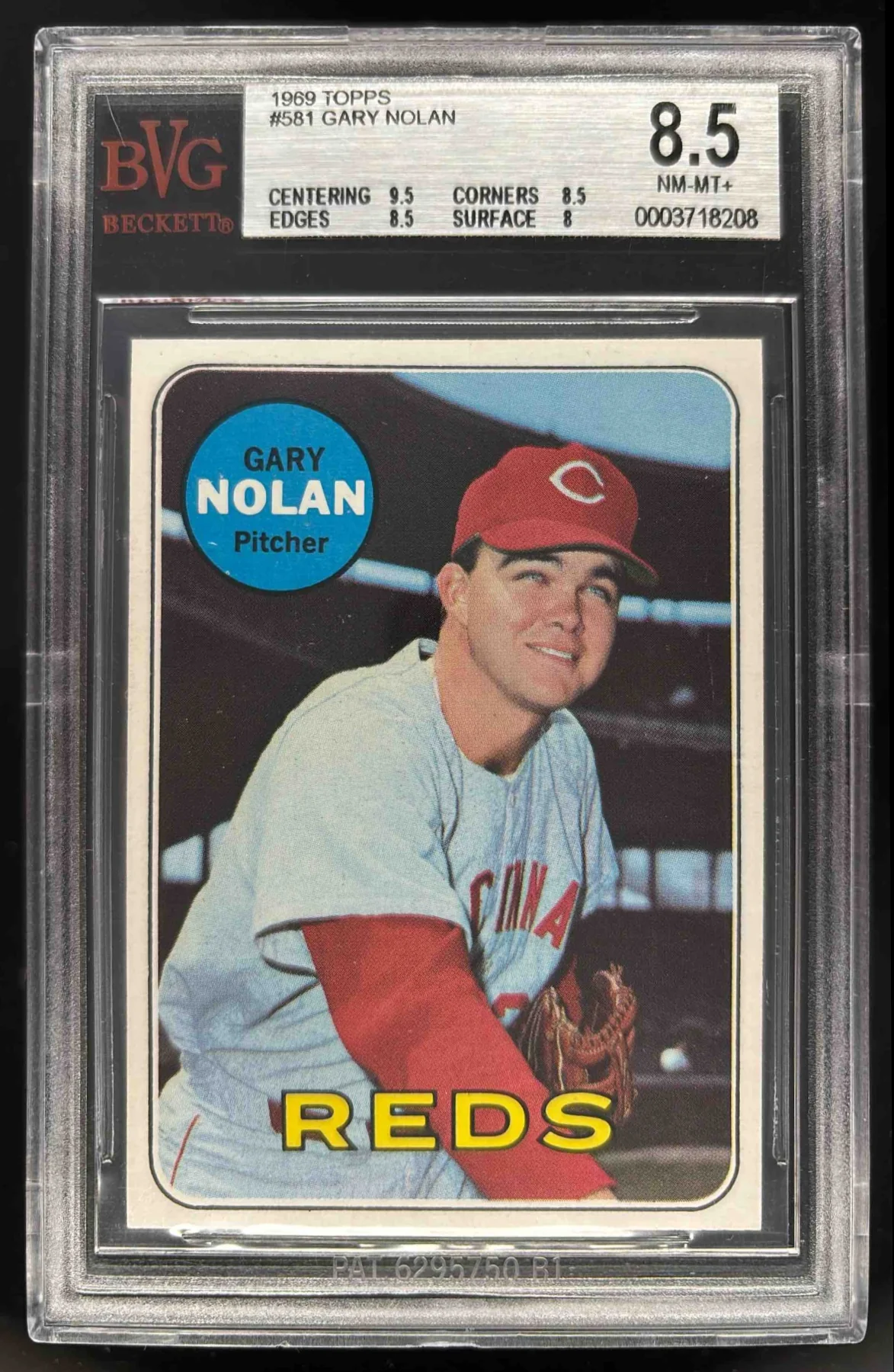 1969 Topps #581 Gary Nolan BGS 8.5
