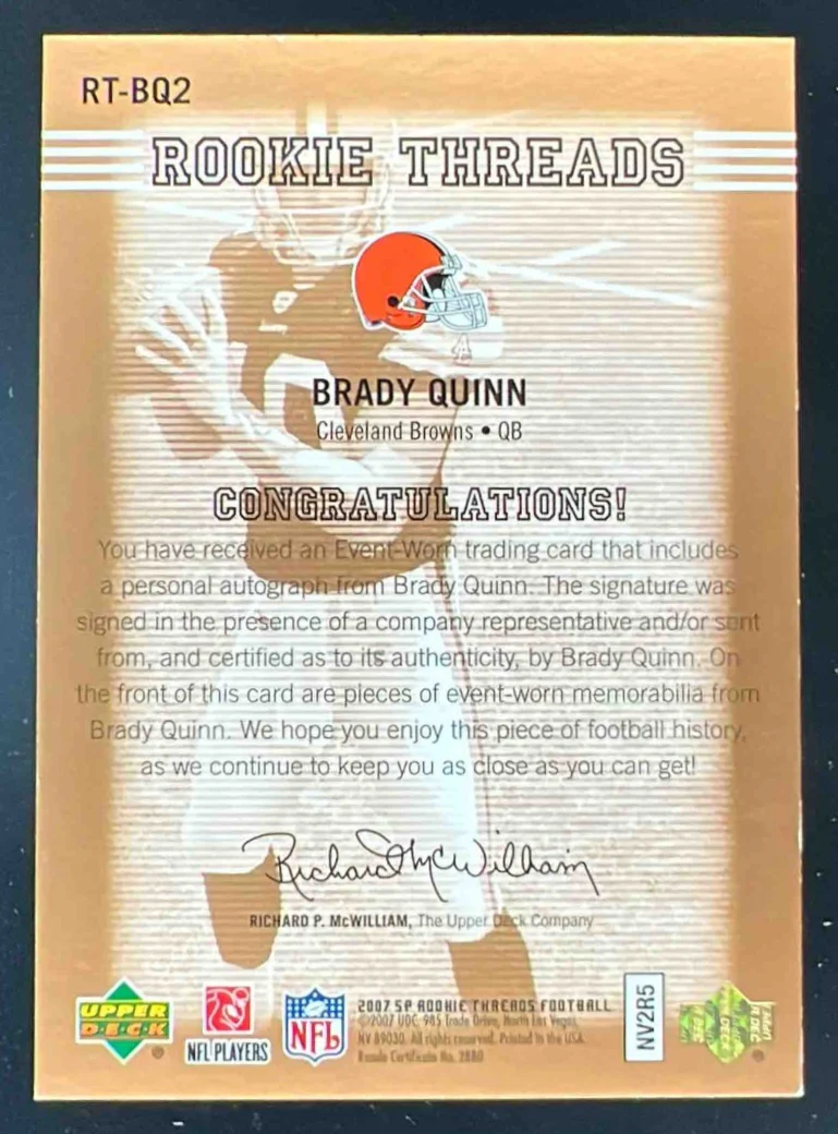 2007 SP Rookie Threads Rookie Threads Autographs #RT-BQ2 Brady Quinn RC Auto /25 - Image 2
