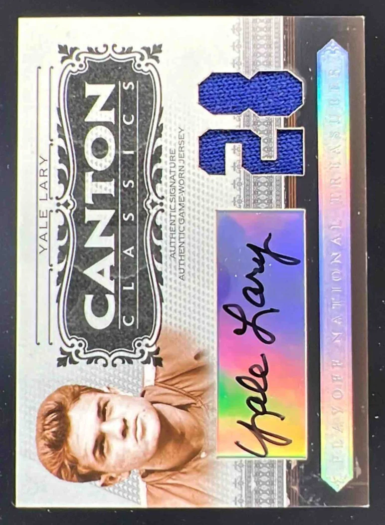 2006 National Treasures Classics Materials Jersey Number Yale Lary Auto /28